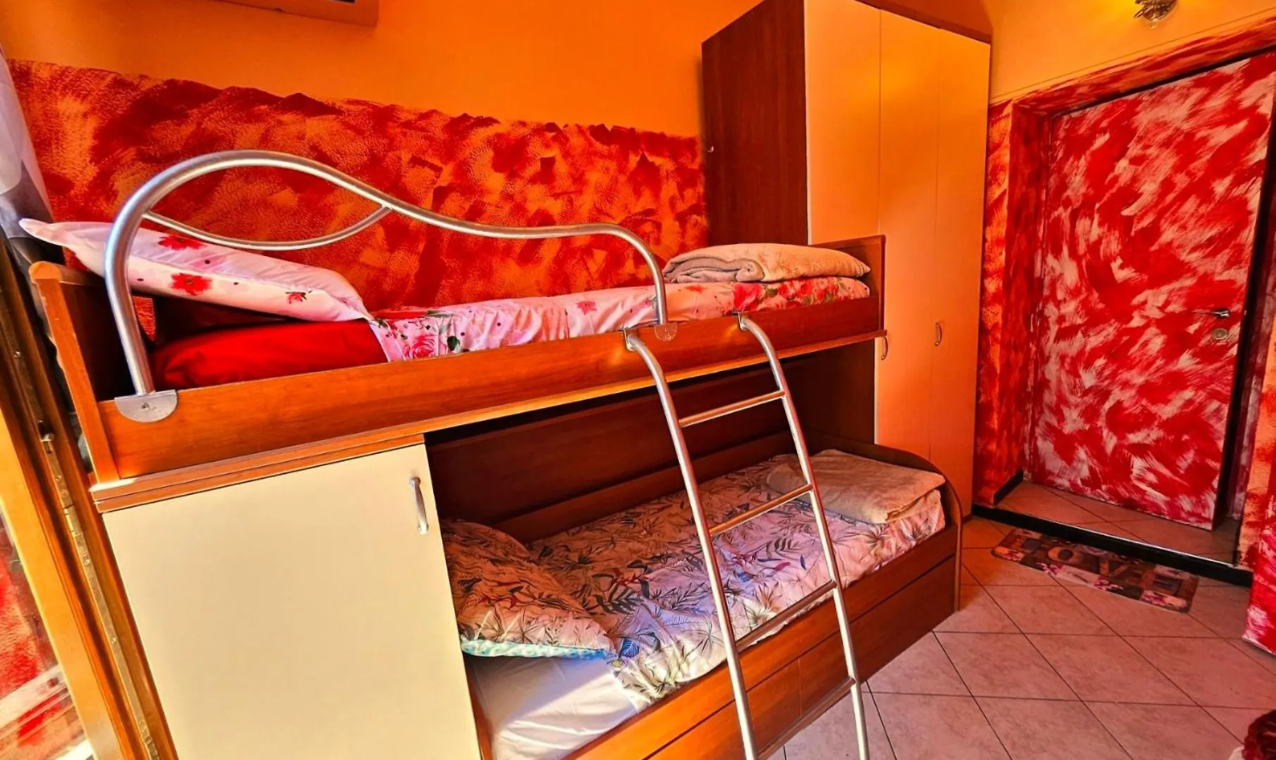 La Corte Dei Fiori Albavilla Bed & Breakfast